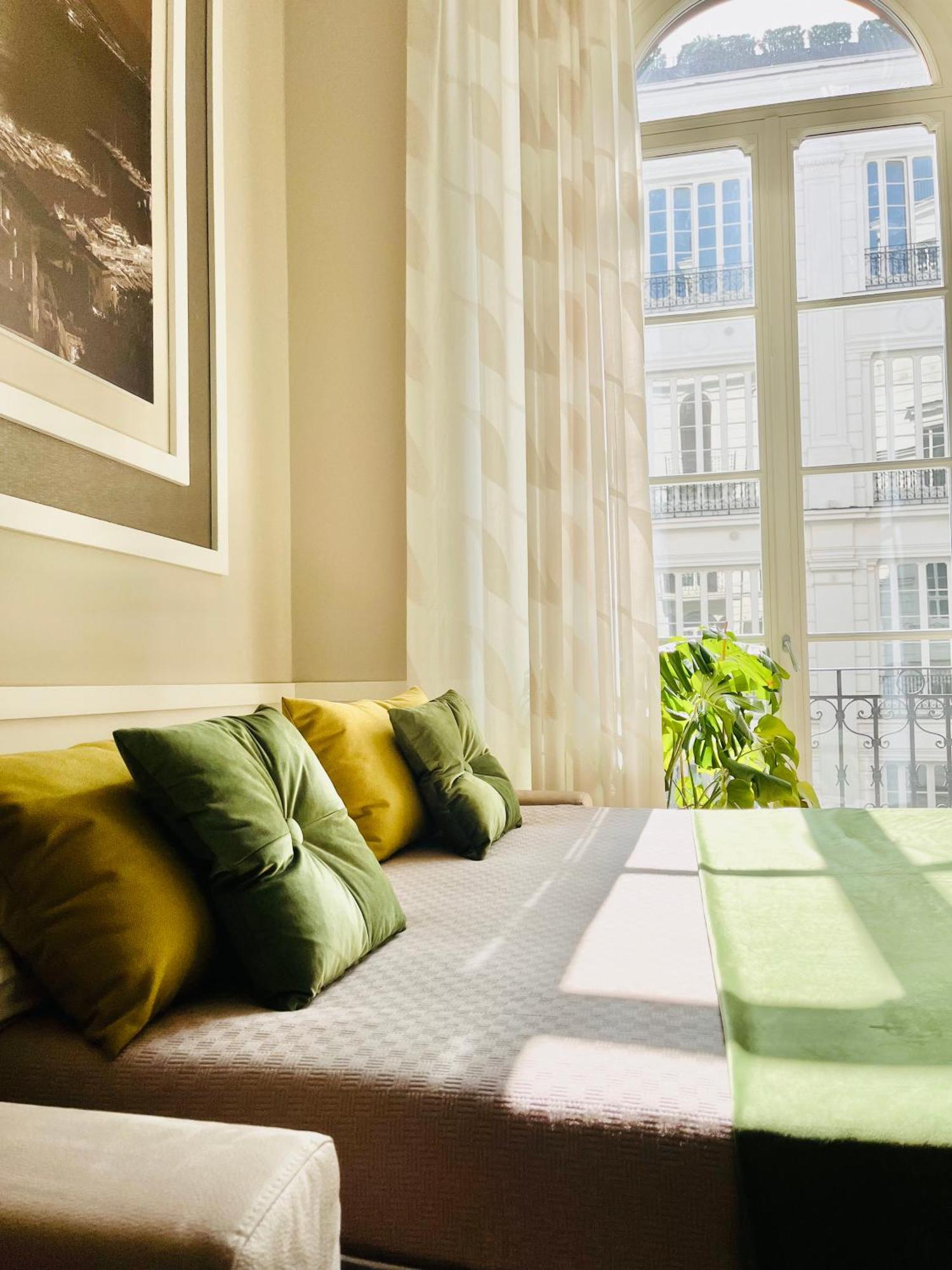 Piazza Amore Napoli Luxury Apartment Nel Cuore Di Napoli Dış mekan fotoğraf